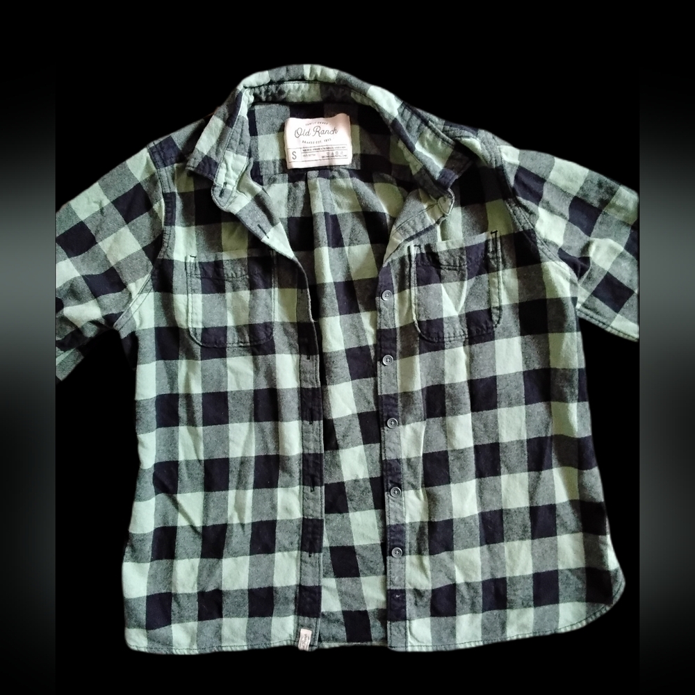 Old Ranch Western Flannel Green and Black Size Sm Long‎ Sleeve Button Up Shirt